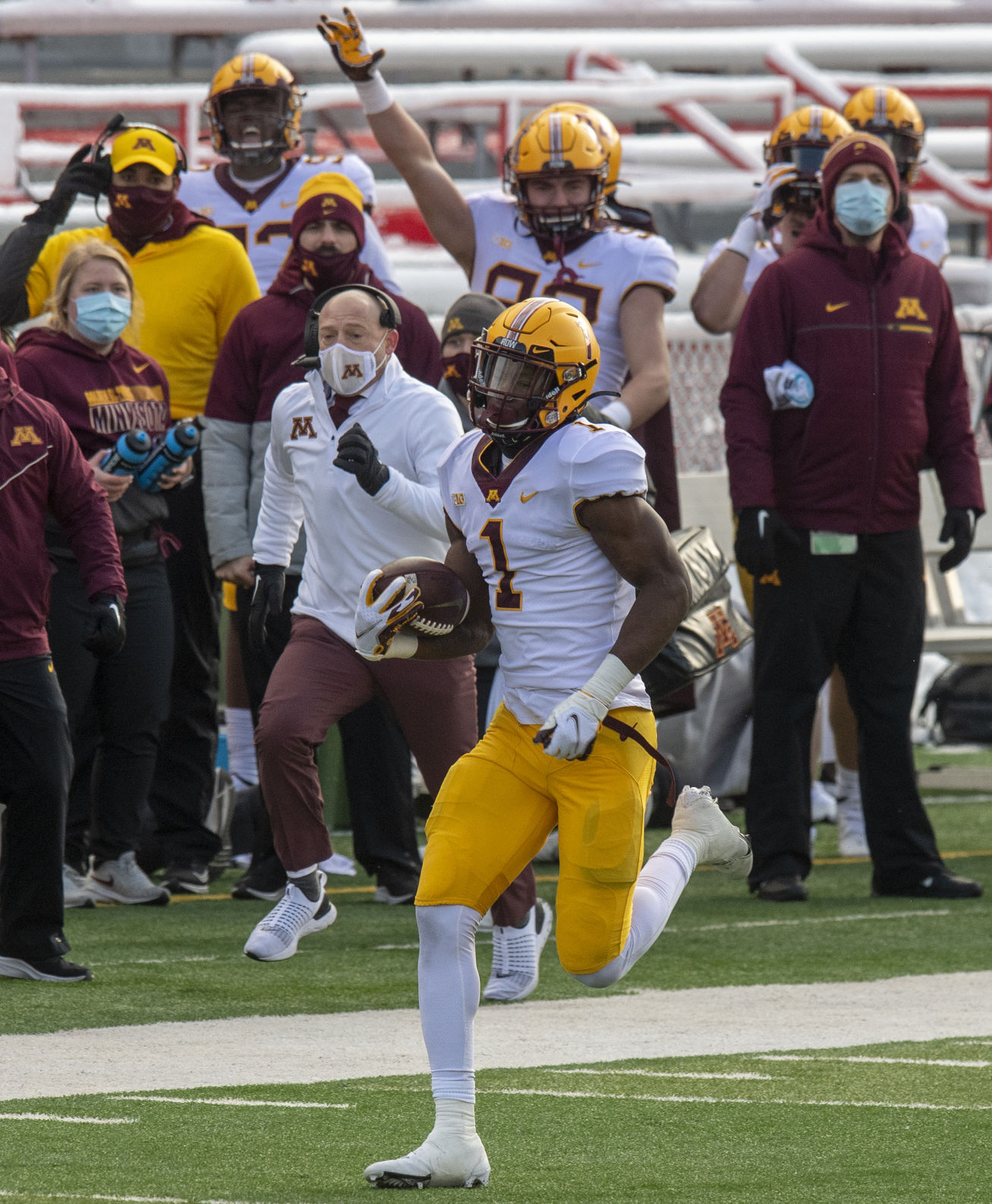 Minnesota vs. Nebraska, 12.12